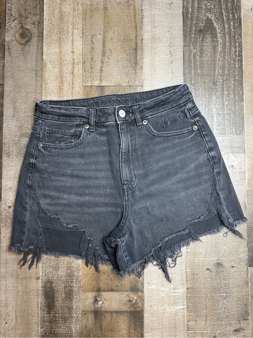 American Eagle Outfitters Women's Black High-Rise Distressed Denim Shorts size 4